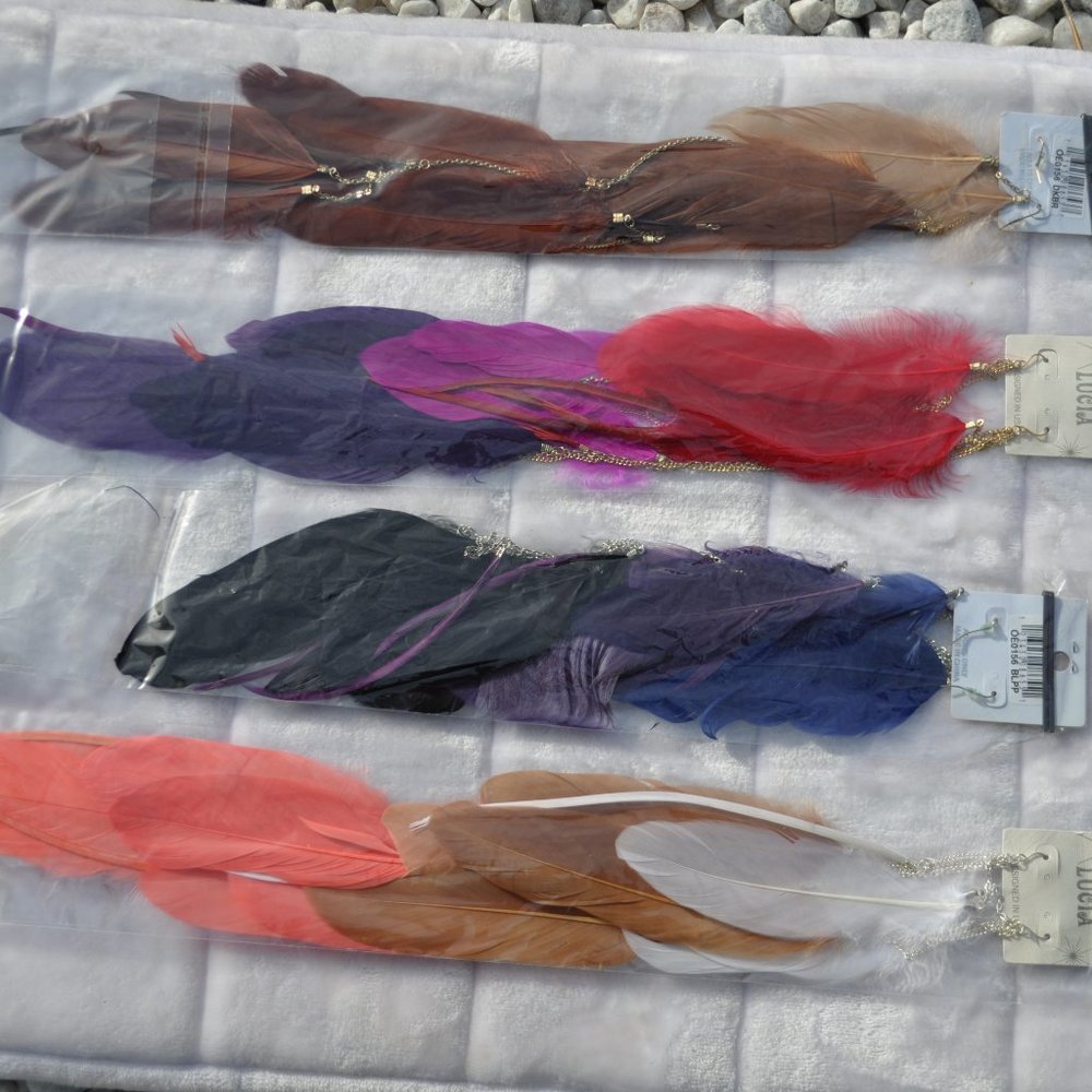 feather earring Lightweight Fancy Bohemian style. LOT OFF 4 PAIRS